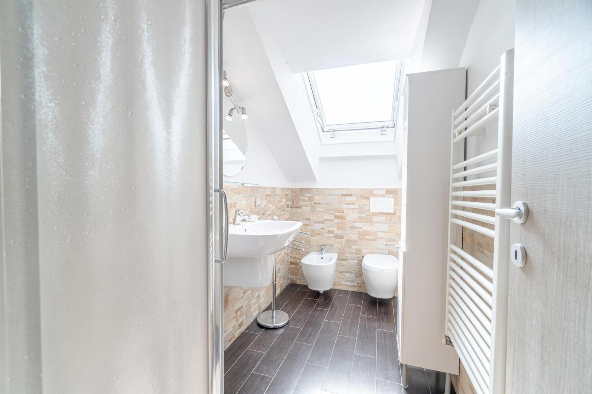 Apartmán Casa Valeggio Attic Apt Few Steps From Porta Nuova Turín Exteriér fotografie